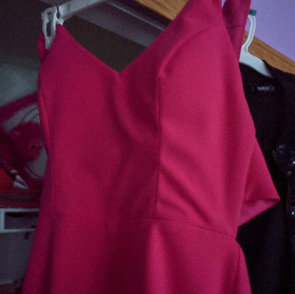 Pink dress - Picture 7 of 7